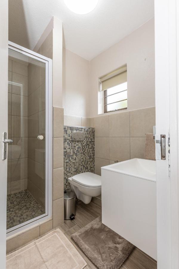 67 The Shades - Luxury Apartment In Umhlanga - Airconditioning Throughout And Inverter Durban Exteriér fotografie