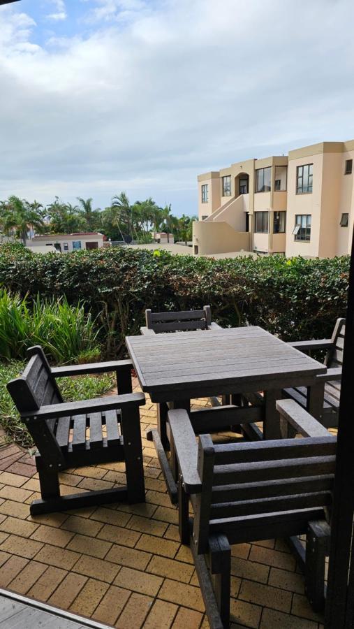 67 The Shades - Luxury Apartment In Umhlanga - Airconditioning Throughout And Inverter Durban Exteriér fotografie